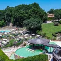 Terme Di Sorano Resort, hotel em Sorano
