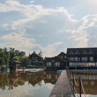 Waterloo Village, hotel en Pidhorodne