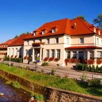 Sächsisches Haus - Hotel & Restaurant, hotel a Berggiesshübel
