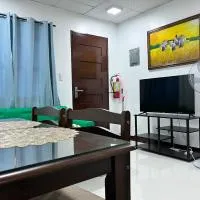 HRS APARTELLE, hotel en Talisay