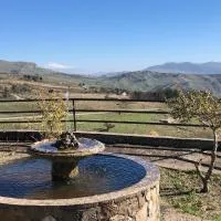 MADONIE Guest House, hotel em Petralia Soprana