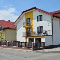 Comenius Apartments - Apartmány na rohu, хотел в Свидник