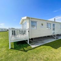 Lovely Caravan With Decking At Sand Le Mere Park In Yorkshire Ref 71032tv