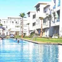 Casabay appartement pied dans l'eau 87 m2, hotell i Sidi Rahal