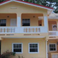 Hilltop View Guesthouse, hotel in Castries