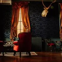 White House Hotel, hotel Hermannban