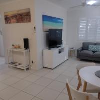 Ocean Breeze Apartments, hotel di Pialba, Hervey Bay