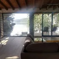 Zirahuen, cabaña moderna junto al lago, hotel v destinaci Zirahuén