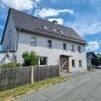 Ferienwohnung Kühnel, hotel i Zell im Fichtelgebirge