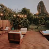 Casa P&eacute; na Areia Noronha، فندق في فرناندو دي نورونها