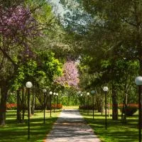 Green Park Divjake, hotel i Divjakë