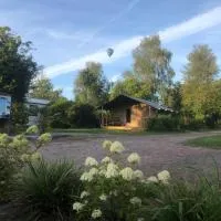 Glampingtent - Camping Botniahiem - Damwoude-dichtbij Dokkum, hôtel à Dantumawoude