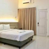 El Malik hotel Sumenep, מלון בSumenep
