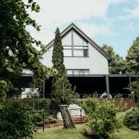 Paulshöhe, hotel v mestu Waren
