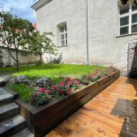 Historic Apartment with Private Garden in Old Town