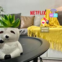 Exclusive 2B2B Swanston Central Apartment with NETFLIX WIFI