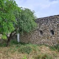 la parenthèse, отель в городе Entrevennes
