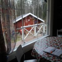 Cottage / Mökki, unique summer cottage, hotell i Vihti