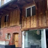triplex dans une ferme rénovée, Hotel in Gals