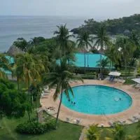 Atami Escape Resort, hotel u gradu 'La Libertad'