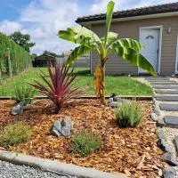 La VILLA DES PINS Maison Standing 7 pers Terre et Mer, hotel en Brach