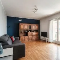 Victoria Apartment by Quokka 360 - Comfortable and Practical Stay in Locarno, hotel em Solduno