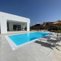 Villa Lorisa, hotel in Tanaunella