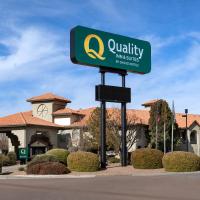 Quality Inn & Suites Gallup I-40 Exit 20, hotelli kohteessa Gallup lähellä lentokenttää Gallup Municipal -lentokenttä - GUP 