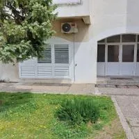 Apartment Oliva, hotel di Knin