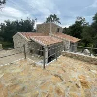 Villa Mitsialis, hótel í Lákka