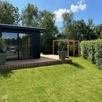 Chalet de Blauwe regen, hotel u gradu Balkbrug