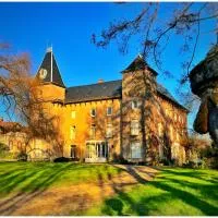 Château de Logne au coeur de la Moselle, hotelli kohteessa Ay-sur-Moselle