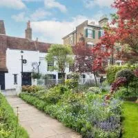 Clarendon Cottage, hotel em Enfield