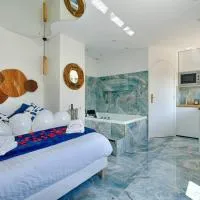 welcome to Santorini – hotel w mieście Montgeron