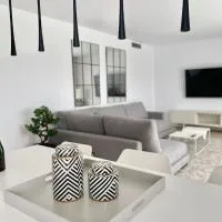 La Cala Golf - Luxury 3bed apartment - First line golf view, hotelli kohteessa La Mairena