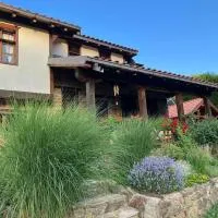 Traditional Cottage - Vila Samovila โรงแรมในDelčevo