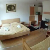 Hotel Galaksija Trebnje، فندق في Trebnje