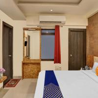 Hotel Kamdhenu inn Prayagraj: Lukerganj, Allahabad Airport - IXD yakınında bir otel