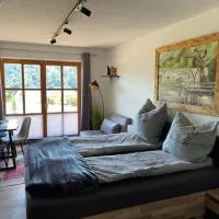 Apartment Wildbert mit Blick auf die Donau, nur Feriengäste willkommen, keine Arbeiterunterkunft!, hotel in Obernzell