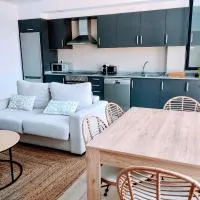Sada में, होटल Apartamento en Sada con Piscina
