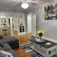 Boston Luxury Condo Style Rooms, хотел в района на Dorchester, Бостън