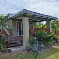 Dominic's Beach Bungalow, khách sạn ở Muri