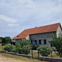 Apartman Lana, hotel din Kijevo