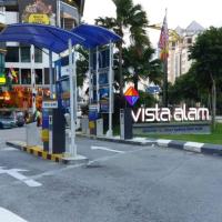 Qistina Homestay and Roomstay at Vista Alam