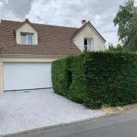 Chambres d'hôtes dans le Val d'Oise, Hotel in Le Plessis-Bouchard