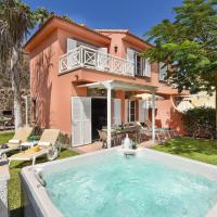 Chalet in Playa del Ingl&eacute;s near Maspalomas Dunes, hotel u gradu Plaja del Ingles