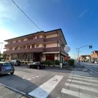 Hotel Colonna, hotel u gradu 'Albignasego'