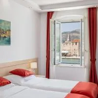 Heritage Hotel Vila Sikaa, מלון בטרוגיר