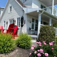 Chalets Plage St-Jean, hotelli kohteessa Saint-Jean