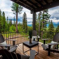 Thunderbird Ridge - Cabin 1 - Summit, hotel in Polebridge